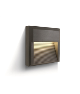 Anthracite 8W LED wall light, IP65, ideal for both indoor and outdoor
installation.