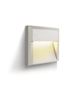 White 8W LED wall light, IP65, ideal for both indoor and outdoor
installation.