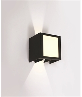 Anthracite 11W LED Outdoor Wall with adjustable beam, IP54.